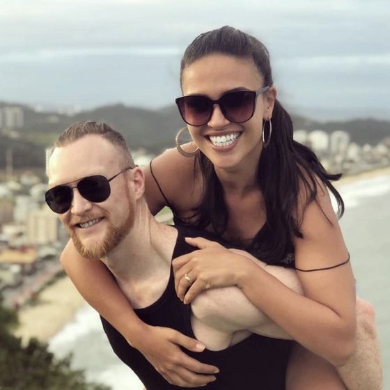 Helô e Eric no Morro do Careca